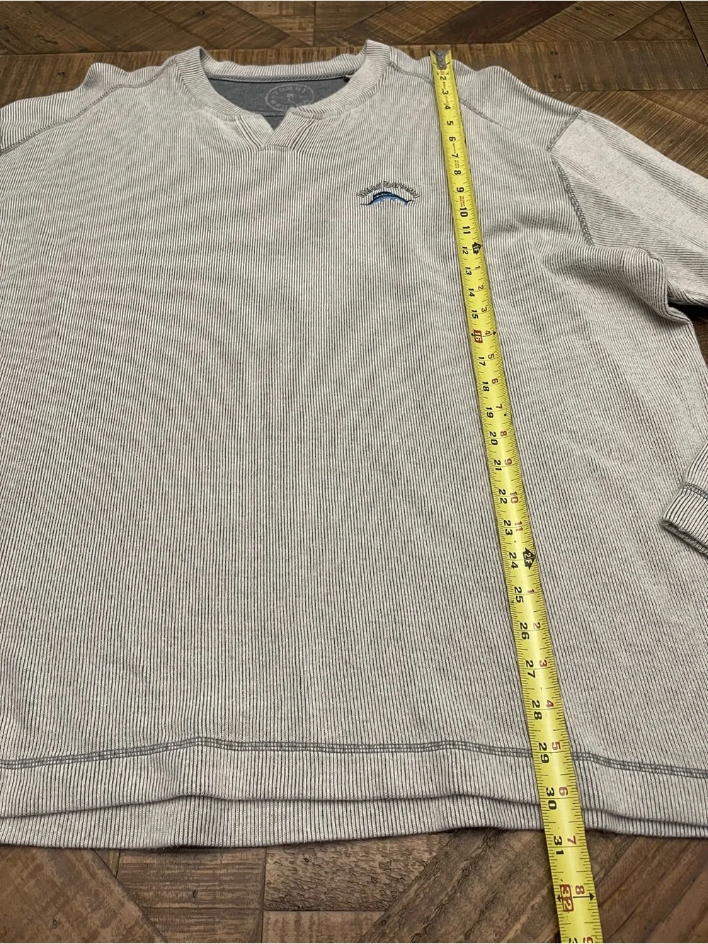 Tommy Bahama Relax long-sleeve knit sweatshirt/pullover